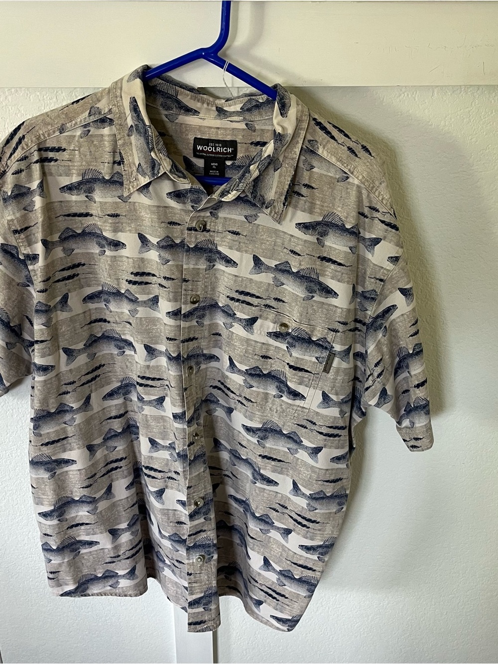 Woolrich Men's XL Fish Button-down Shirt.